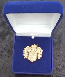 6656 - D23 Expo 2015 - Disney Family Crest - Small Version - Walt Disney Imagineering alternate image