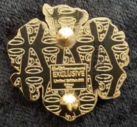 6656 - D23 Expo 2015 - Disney Family Crest - Small Version - Walt Disney Imagineering alternate image