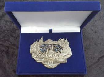 6450 - Disneyland 60th "Diamond Celebration" - Sleeping Beauty Castle 3D - Walt Disney Imagineering alternate image