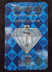 23769 - Disneyland 60th Anniversary - Annual Passholder Hinged Diamond Collection - Snow White - Disneyland Resort alternate image