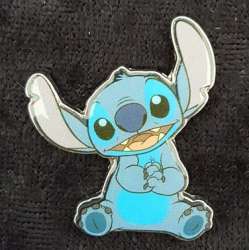 26220 - Hot Topic - Lilo & Stitch - Sitting Stitch (LFLY) - Disney Licensed alternate image
