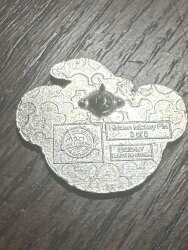 16947 - DLR Hidden Mickey Series 2013 Wave A: Duffy the Disney Bear in Hats - Timothy Mouse - Walt Disney World alternate image