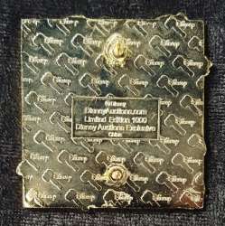 21119 - Lilo & Stitch - Stitch and Snow White Dancing - Disney Auctions alternate image