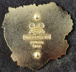 15689 - A Disney Valentine Set - Stitch - Disney Store US alternate image