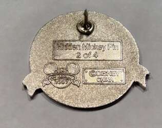 17428 - WDW Hidden Mickey Series 2008: Pin Trading Around the World - Mickey Mouse - Walt Disney World alternate image