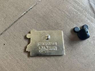 17587 - Cast Lanyard Series III - Disneyland Tickets - "D" Tomorrowland - Disneyland Resort alternate image