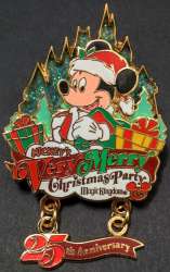 21173 - Mickey's Very Merry Christmas Party (MVMCP) 2008 - Santa Mickey - Walt Disney World alternate image