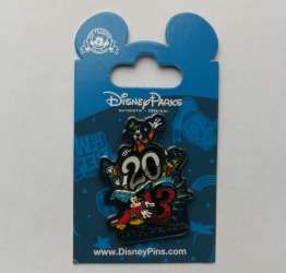 18370 - 2013 Dated Year Pins - Sorcerer Mickey and Friends 2013 - Walt Disney World alternate image