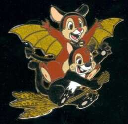 18567 - Halloween 2006 - Boxed Set - Chip as Bat and Dale as Cat ONLY - Hong Kong Disneyland alternate image