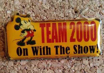Team 2000 - On With The Show - DSUS