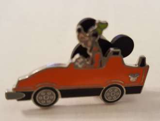 17433 - 2008 Hidden Mickey - Characters Driving Cars - Goofy in Orange Car alternate image