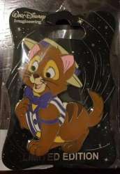 Dapper Cats - Oliver as Dapper Dan in Purple - WDI