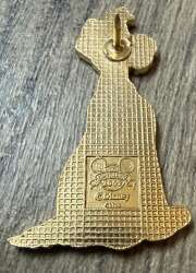 19405 - Christmastime in the City: Goofy's Tree Trimming Tour - Tramp - Walt Disney World alternate image