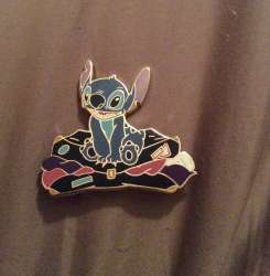 9878 - vacation series - Stitch - Disney Store US alternate image