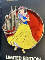 19874 - ACME - Golden Magic Series - Princess Snow White - Artland / ACME alternate image