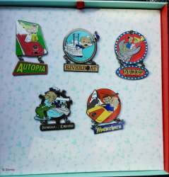 9517 - Date Nite at Disneyland Park - Attraction Vehicles Boxed Set - Full Set - Disneyland Resort alternate image