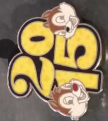 57055 - 2015 Dated Year Pins - 2015 Disney Parks Booster Pack - Chip and Dale ONLY alternate image