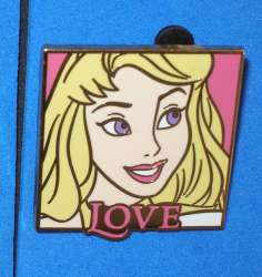 6335 - Disney Princess Attributes Mystery Collection - Aurora (Love) alternate image