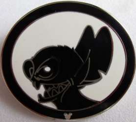 495 - 2008 Hidden Mickey - Silhouette - Stitch Silhouette - Disneyland Resort alternate image