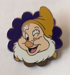5527 - Disney Grins Mystery Collection - Happy CHASER alternate image