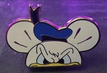2046 - Ear Hat Mystery Collection - Series 1 - Donald Duck alternate image