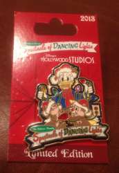 Osborne Family Spectacle of Dancing Lights - Donald Duck with Chip &amp; Dale - WDW
