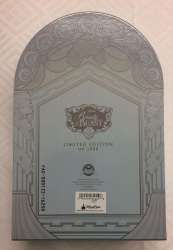 20328 - Beauty and the Beast: 25 Enchanted Years - Stained Glass Boxed Set - Full Set alternate image