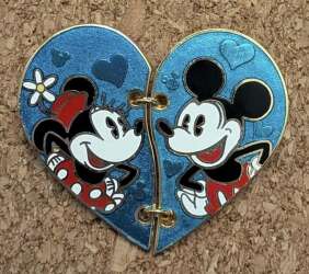 20878 - Connected Hearts - Stitched Heart -  Mickey and Minnie alternate image
