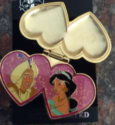 910 - Two Hearts Jeweled - Jasmine & Aladdin Jeweled/Hinged - Disneyland Resort alternate image