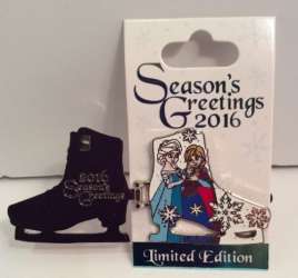 19612 - Season's Greetings Ice Skates - Anna and Elsa Ice Skates alternate image