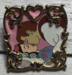 2143 - The Kiss - Snow White Prince Kiss Gold Frame alternate image