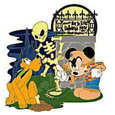 Mickey&#039;s Not So Scary Halloween Party (MNSSHP) 2004 - Mickey &amp; Pluto - WDW