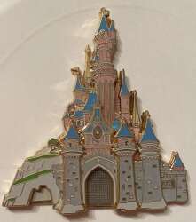 22424 - Cast Exclusive Castle Pin Collection - Le Château de la Belle au Bois Dormant - Walt Disney World alternate image