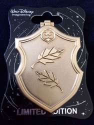 9727 - Hinged Princess Crest - Pocahontas - Walt Disney Imagineering alternate image