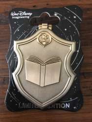 9725 - Hinged Princess Crest - Belle - Walt Disney Imagineering alternate image