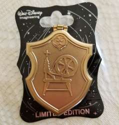 9726 - Hinged Princess Crest - Briar Rose - Walt Disney Imagineering alternate image
