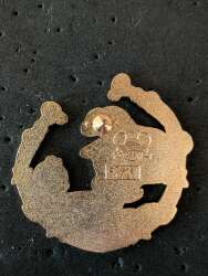 224 - Princesses with Arched Border - Ariel with vine and Flounder in Horseshoe frame alternate image