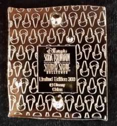 567 - Circus Poster - The Girl with the Dazzling Hair - Disney Studio Store Hollywood / Soda Fountain alternate image