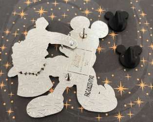 8308 - Disney Magic - Magician Mickey  (SURPRISE RELEASE) - Disney Studio Store Hollywood / Soda Fountain alternate image