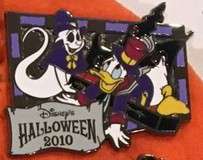 Halloween 2010 Dining GWP (Donald Duck)