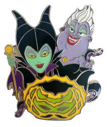 'Tokyo DisneySea Abu's Bazaar Game Prizes - The Villains World 2017 - Maleficent and Ursula with Maleficent Cauldron - TDR'