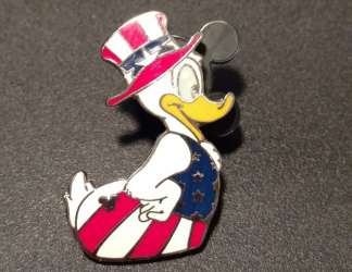 17458 - WDW Hidden Mickey Series 2008: Rubber Duck Donalds - Patriotic - Walt Disney World alternate image