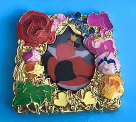 5483 - September 2017 Park Pack - Flower Frame - Version 3 - Queen of Hearts - Disney Store US alternate image