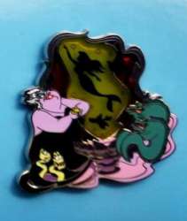 22824 - October 2017 Park Pack - Version 1 - Disney Store US alternate image