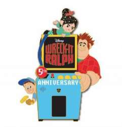 Wreck-it Ralph 5th Anniversary - Ralph, Vanellope and Felix with Video Game - DSSH