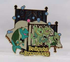 6863 - 110th Legacy Collection - Bedknobs and Broomsticks - Disney Store US alternate image