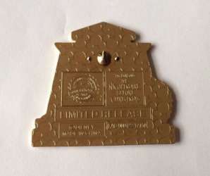 'Haunted Mansion Holiday 2017 - Mystery Pin Collection - Man Eating Wreath - DLR'