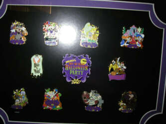 'Mickey&#039;s Not So Scary Halloween Party (MNSSHP) 2007 - Framed Set - WDW'