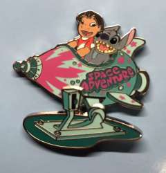21993 - November 2017 Park Pack - Space Adventures - Pink and Green Rocket - Disney Store US alternate image