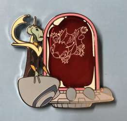 22006 - November 2017 Park Pack - Grand Councilwoman and Stitch - Pink Stained Glass with Stitch Climbing - Disney Store US alternate image